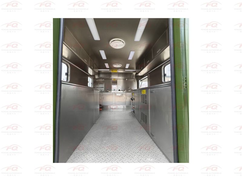 IVECO 2045 4WD Field Kitchen Truck | Off-Grid Mobile Catering Vehicle
