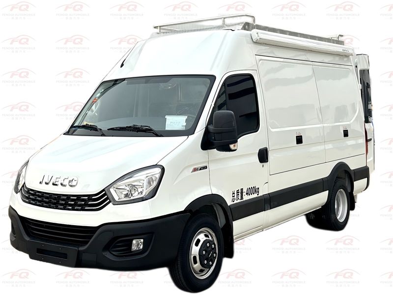 Iveco M1-33S Ice Cream Van