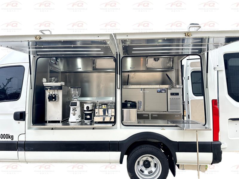 Iveco M1-33S Ice Cream Van