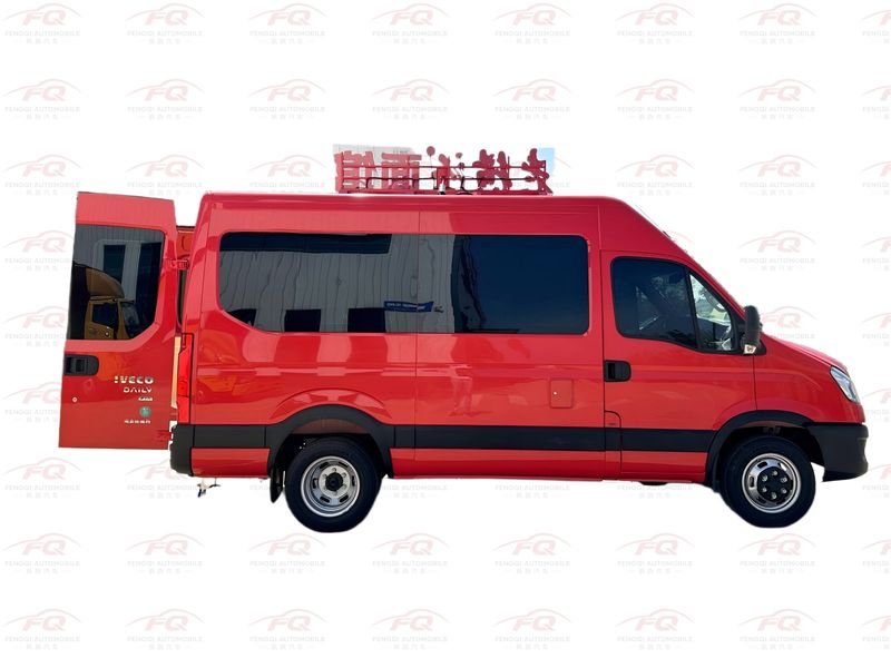 IVECO Daily M1-33S Mobile Catering Truck | Modular Food Truck
