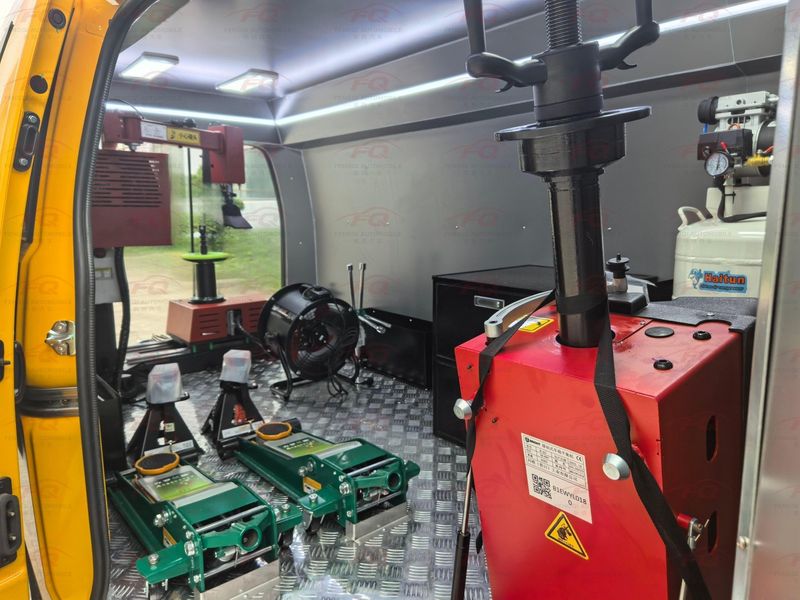 Chery Karry Jiangtun E7 Electric Tire Repair Truck | Mobile Tire Service Van
