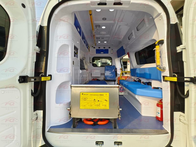 IVECO Juxing Light Diesel Ambulance | Patient Transport Emergency Vehicle