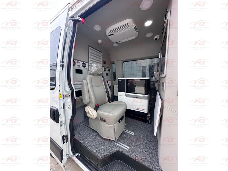 IVECO Daily M1-33S Environmental Monitoring Vehicle | Mobile Air & Water Quality Inspection Van