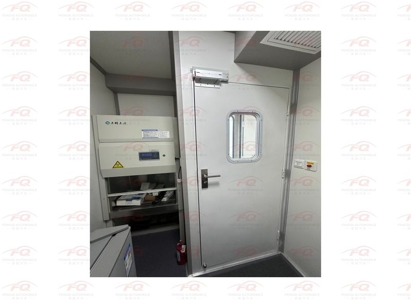 SHACMAN Delong 8x4 Mobile Industrial CT Inspection Shelter | 29t Expandable NDT & X-Ray CT Laboratory